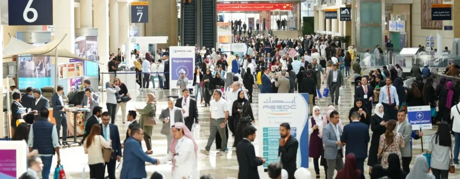 AEEDC Dubai Diş Fuarı BAE